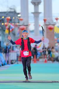 BIB: 5054
                            <button type="button" onclick="openModal(21766831)" class="btn btn-primary btn-sm float-right btn-popup" data-toggle="modal" data-target=".modal-high-quality">
                        <i class="fas fa-shopping-cart"></i> Add to Cart
                    </button>
                                            <button type="button" onclick="isThisMe(21766831, true)" class="btn btn-success btn-sm float-right btn-popup btn-isme hidden" data-toggle="tooltip" data-placement="bottom" title="นี่คือรูปของคุณใช่ไหม คลิกที่นี่เพื่อเอาเข้าอัลบั้ม">
                        <i class="fas fa-plus"></i> Add to album
                    </button>
                    <button type="button" onclick="isThisMe(21766831, false)" class="btn btn-warning btn-sm float-right btn-popup btn-isnotme hidden">
                        <i class="fas fa-ban"></i> Remove from album
                    </button>